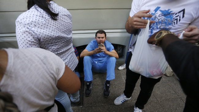 Eunacom: Cerca de 280 médicos quedaron sin cupo para rendir examen en julio