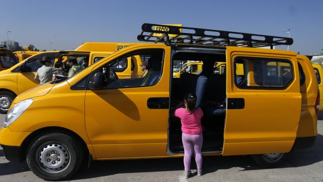 Los requisitos que debe cumplir el transporte escolar y su conductor
