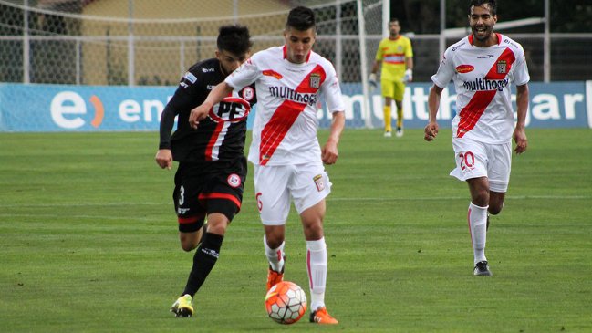 Curicó Unido salvó un empate ante San Felipe y sigue invicto en la Primera B