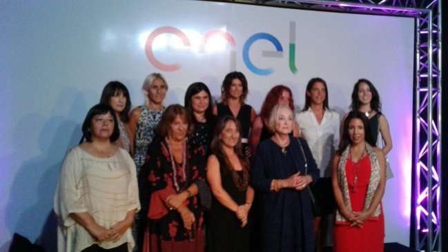 Paula Molina fue galardonada con el Premio Energía de Mujer