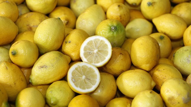 Consumidores buscan alternativas al limón, el 