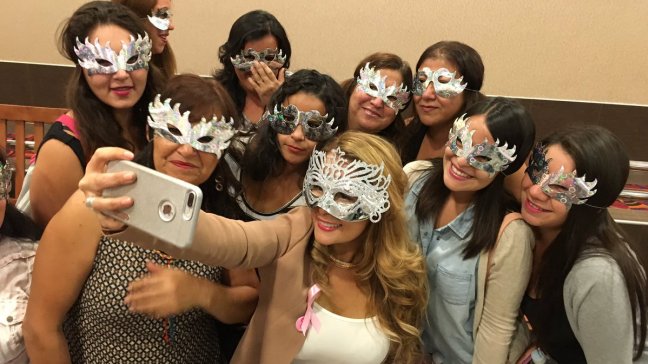 Alcaldesa Barriga invitó a mujeres a ver 