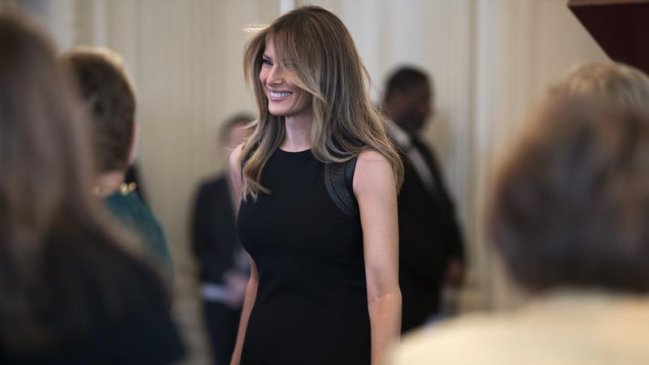 Encuesta asegura que Melania Trump es más popular en EE.UU. que su marido