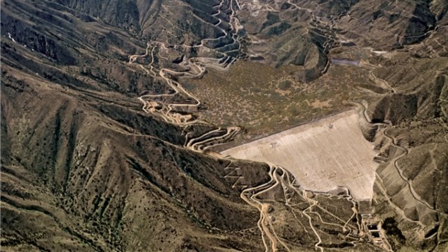 Presidente de directorio de Minera Los Pelambres declaró en Argentina por vertidos