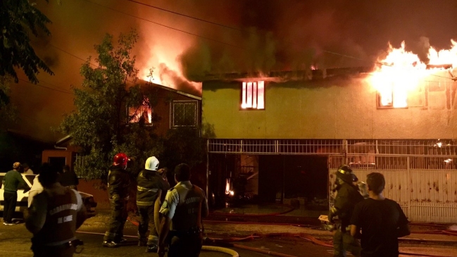 Incendio consume viviendas en San Miguel