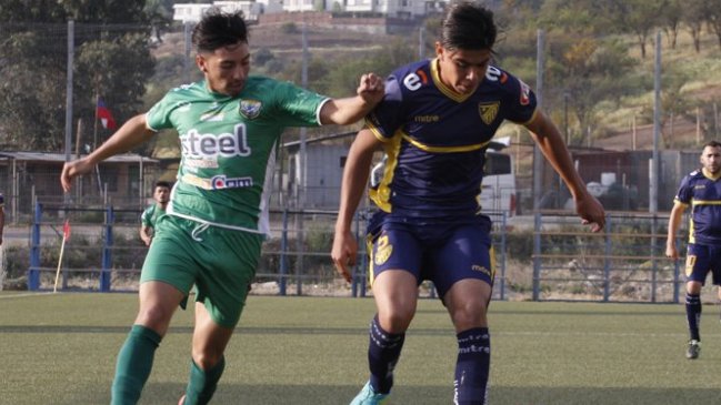 Barnechea igualó ante Trasandino y desperdició chance de tomar ventajas en Segunda División