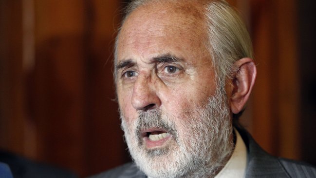 Fraude en Carabineros: Abbott reprochó 