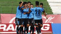 Iquique se mantiene como sólido escolta de Colo Colo