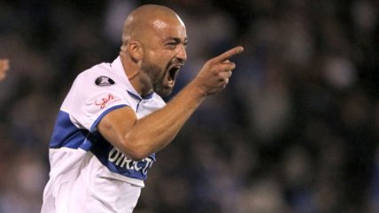 La UC derribó a Flamengo con un golazo de Santiago Silva