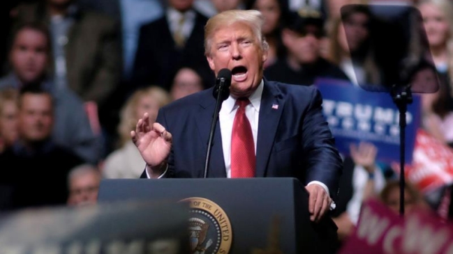 Trump pedirá 1.500 millones de dólares este año para empezar la construcción del muro