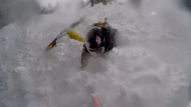 [Video] Avalancha sorprendió a un esquiador que captó todo con su ...