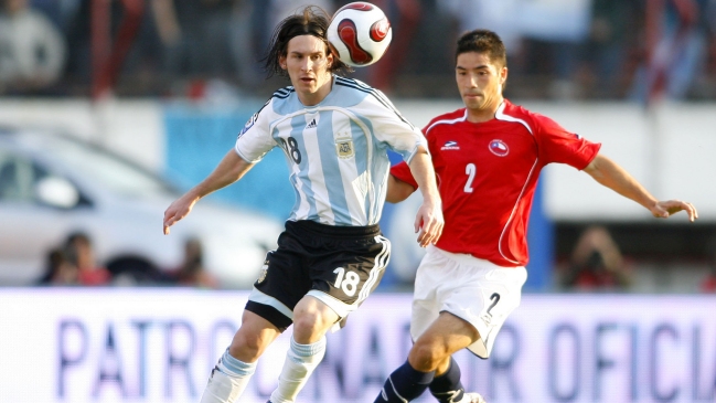 Cristián Alvarez: Hay que tratar de pararse de igual a igual con Argentina sin descuidar atrás