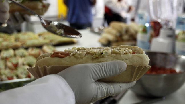 Seremi de Salud inició sumario en locales de comida del Barrio Universitario