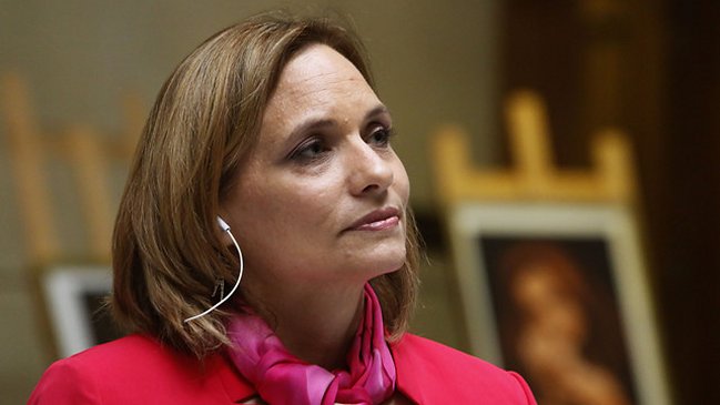 Carolina Goic arremete contra Piñera tras guiño a la DC: 