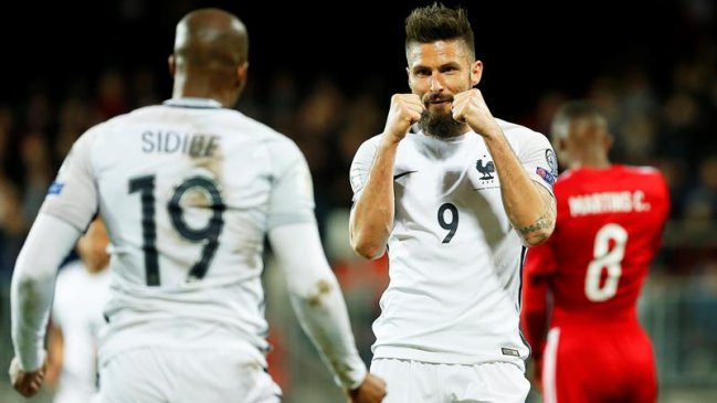 Francia se afianzó en el liderato y sepultó a Luxemburgo