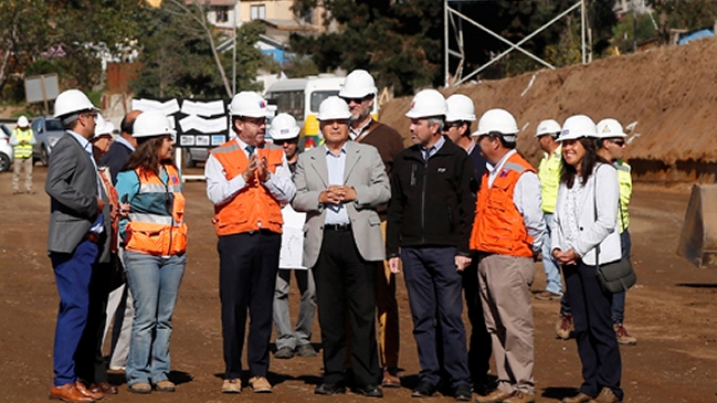 Ministro Undurraga destacó respeto a hallazgos arqueológicos en obras de Ruta F30
