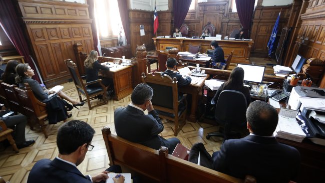 Fraude Carabineros llega a 13 mil millones y revocan arresto domiciliario de 2 involucrados