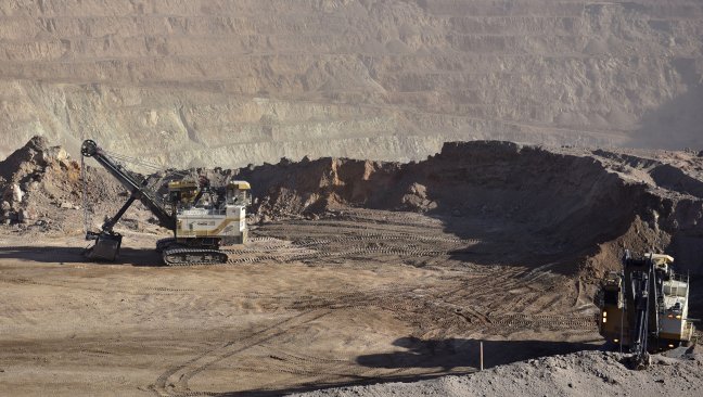 Producción Minera cayó 16 por ciento en últimos 12 meses