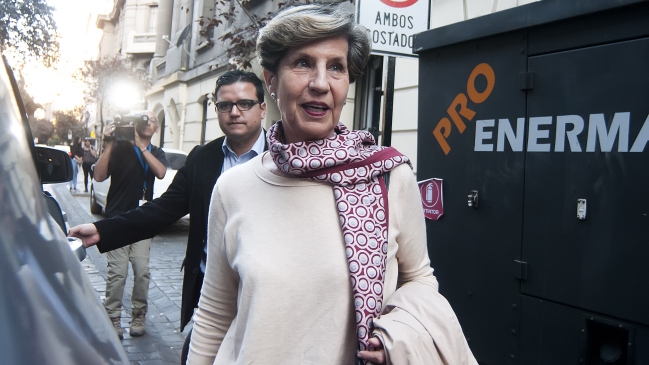 Allende lanzó candidatura al Senado por Valparaíso: Será una competencia desafiante