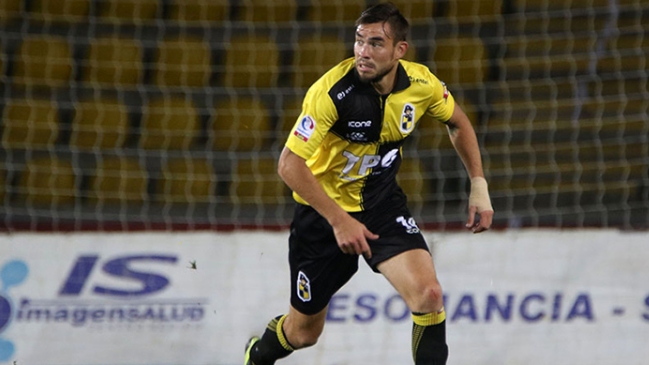 Coquimbo Unido derrotó a Deportes Valdivia y se consolidó en el tercer puesto de la Primera B