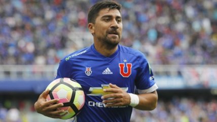 David Pizarro: Los árbitros requieren mucha más atención para repartir criterios