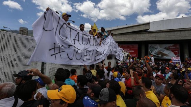 Parlamento venezolano emprenderá la remoción de los magistrados del Supremo