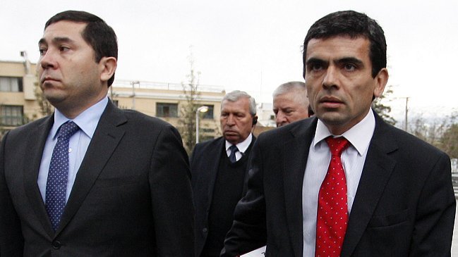 Caso Penta: Crece repudio a posible inhabilitación de fiscales Gajardo y Norambuena