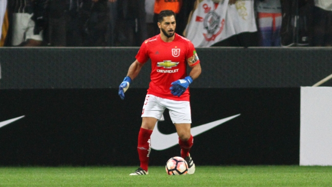 Johnny Herrera respaldó a los hinchas de U. de Chile y acusó abuso policial en Sao Paulo