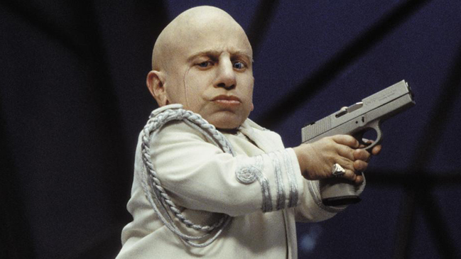 Hospitalizan al actor Verne Troyer por abuso de alcohol