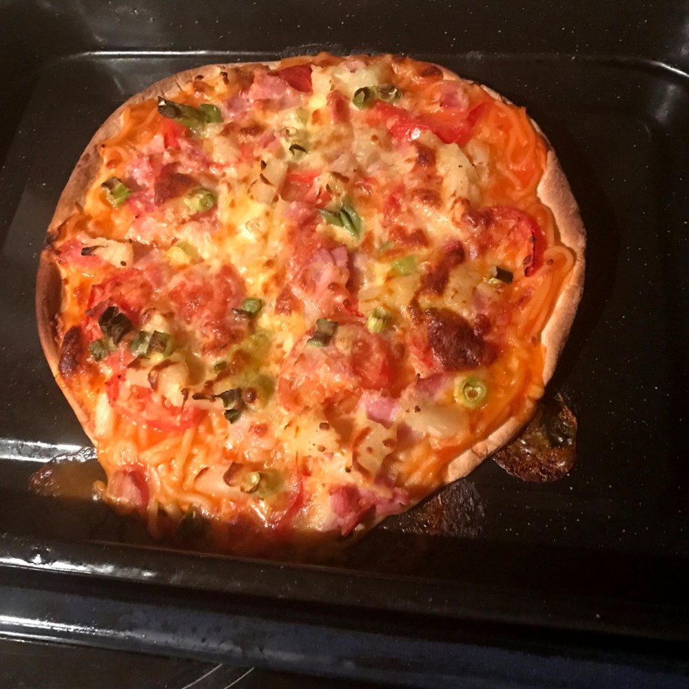 Primer ministro de Nueva Zelanda generó debate por curioso ingrediente en su pizza