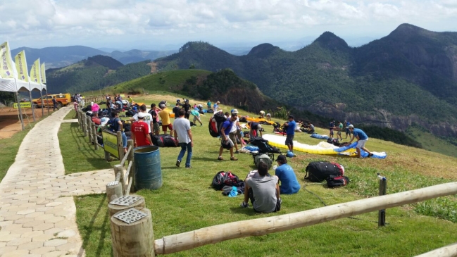 Equipo chileno de parapente se alista para debutar en el Prepanamericano