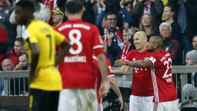 Bayern Munich de Arturo Vidal apabulló a Borussia Dortmund en el clásico alemán