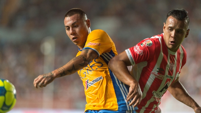 Necaxa empató con Tigres en choque de chilenos en la liga mexicana