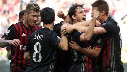 AC Milan goleó a Palermo y se acercó a puestos de copas europeas