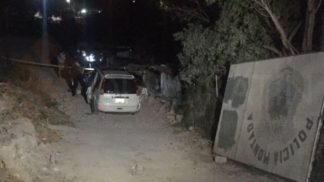 Encuentran 8 cadáveres con signos de tortura al interior de un vehículo en México