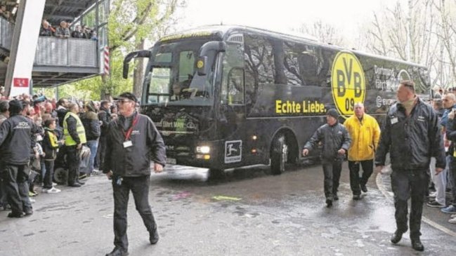 Explosión afectó al bus que traslabada a Borussia Dortmund