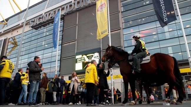La FIFA condenó ataque a Borussia Dortmund a través de su presidente