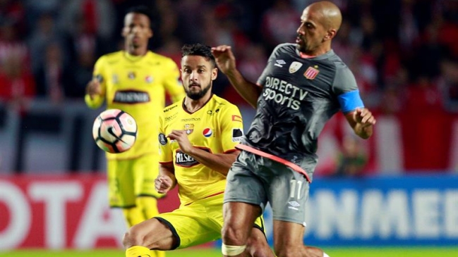 Barcelona arruinó el regreso de Verón como jugador de Estudiantes en la Libertadores