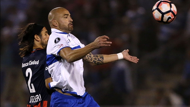 Universidad Católica recibe a San Lorenzo por la Copa Libertadores