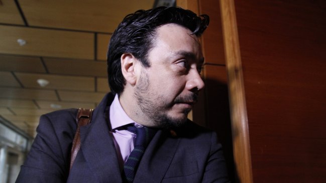 Fiscal Arias: Ejecutivos de CGE modificaron antecedentes sobre origen de incendios