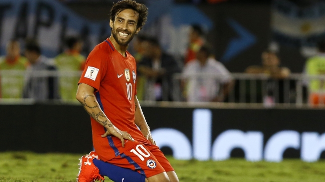 Santos FC intentará fichar a Jorge Valdivia a mitad de año