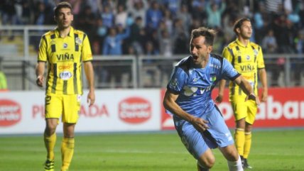 O'Higgins se metió en la lucha por el título tras quitarle el invicto a Everton