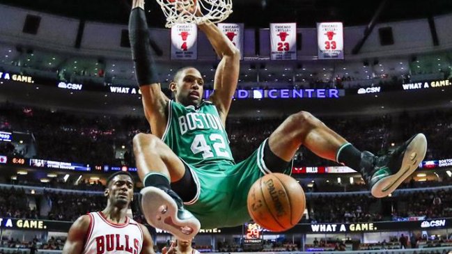 Boston Celtics logró su primer triunfo ante Chicago Bulls en los playoffs del Este en la NBA