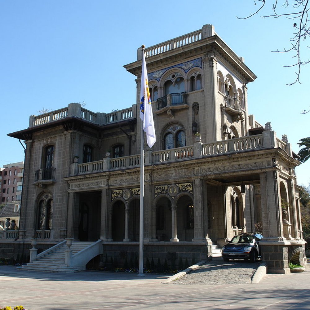 Twitter de Providencia generó polémica por respuesta burlesca