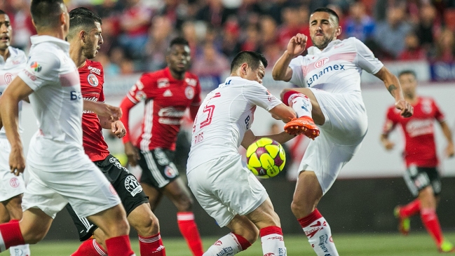Toluca y Osvaldo González perdieron el liderato en México tras caer ante Tijuana