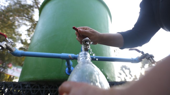 Esval realiza segundo corte de agua en comunas de Valparaíso