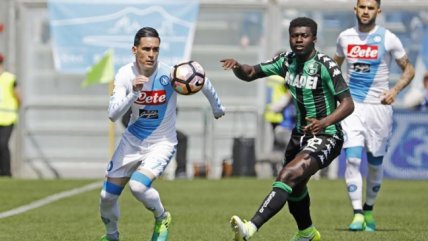 Napoli empató con Sassuolo y se alejó de la lucha por el título en Italia