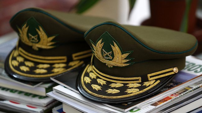 Valoración de Carabineros ha caído 16% desde que se reveló el fraude