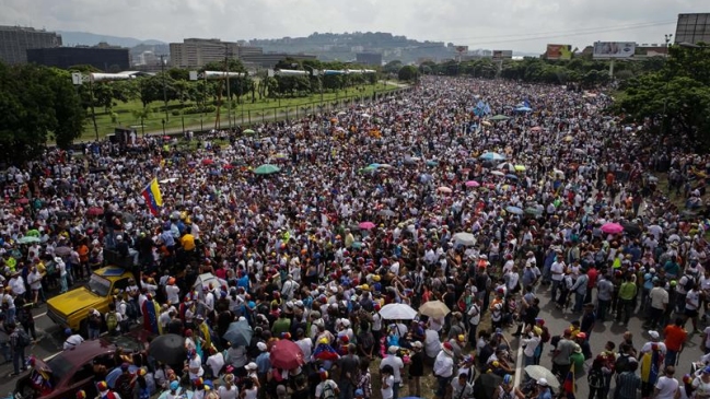 Oposición venezolana convocó a nueva movilización nacional