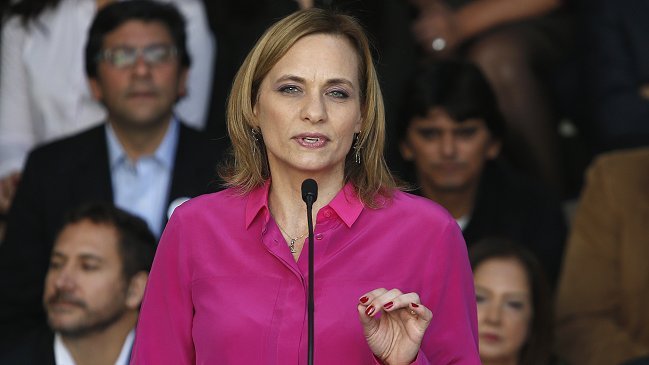 Carolina Goic evita ponerse en el escenario de que la DC resuelva ir a primarias